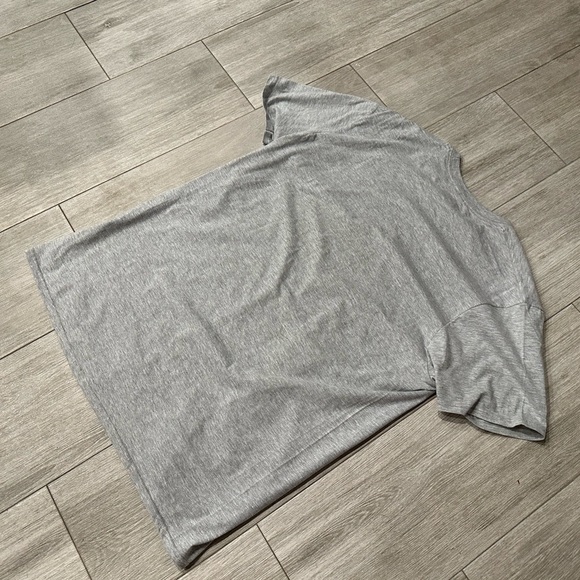 Homage Miami Heat Dwyane Wade This Is My House Grey Tee T-Shirt Sz L Large NEW - Picture 7 of 7